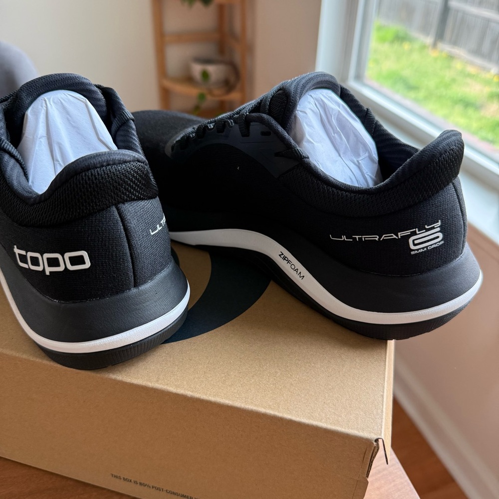 Topo Athletic Ultrafly 6 Running shoes women’s 7.5 NEW - Picture 5 of 6